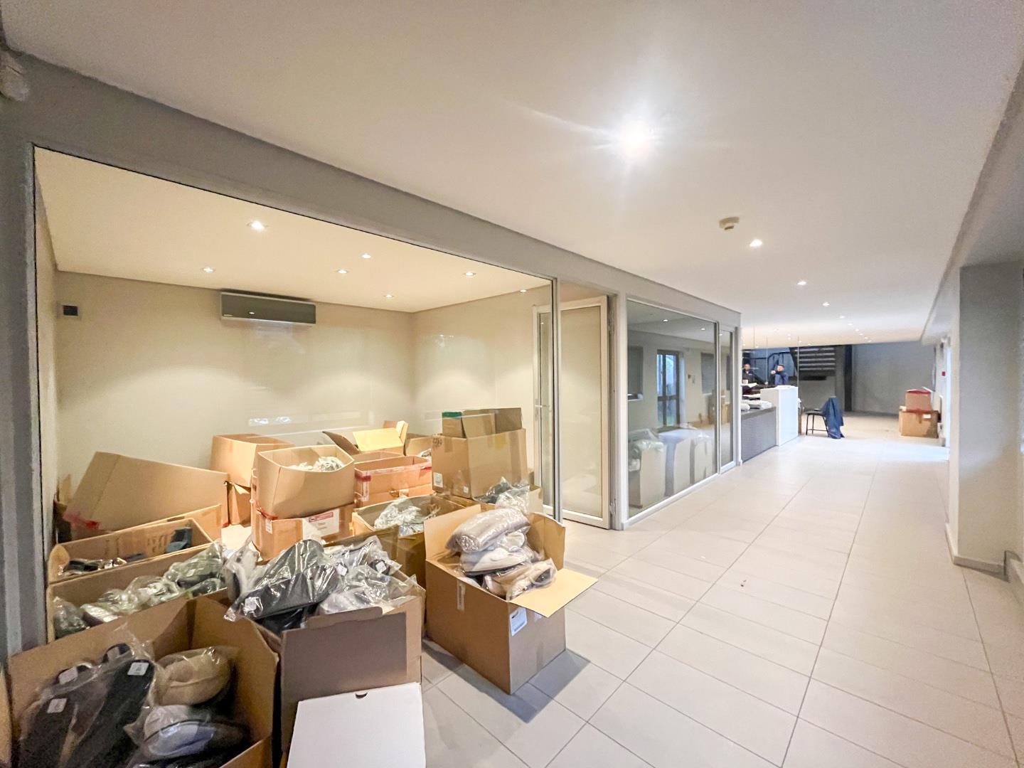 Office To Rent in Bellville Central Multifloor layout, boardroom, and