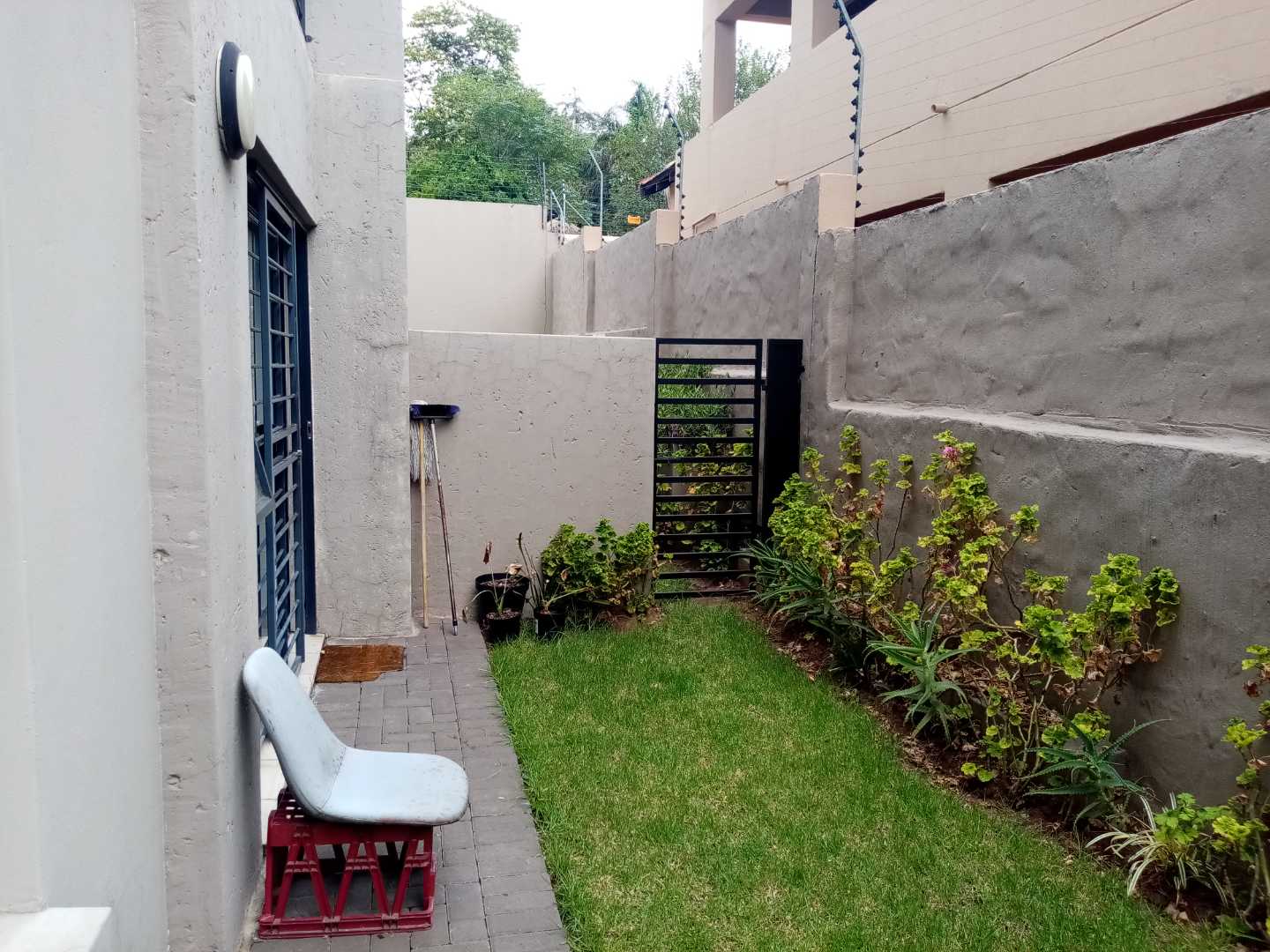property-image