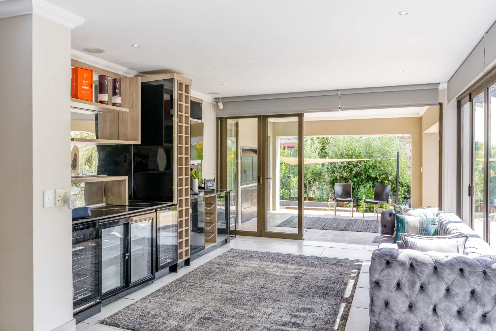 Stunning 4Bedroom House with Infinity Pool at Copperleaf Golf