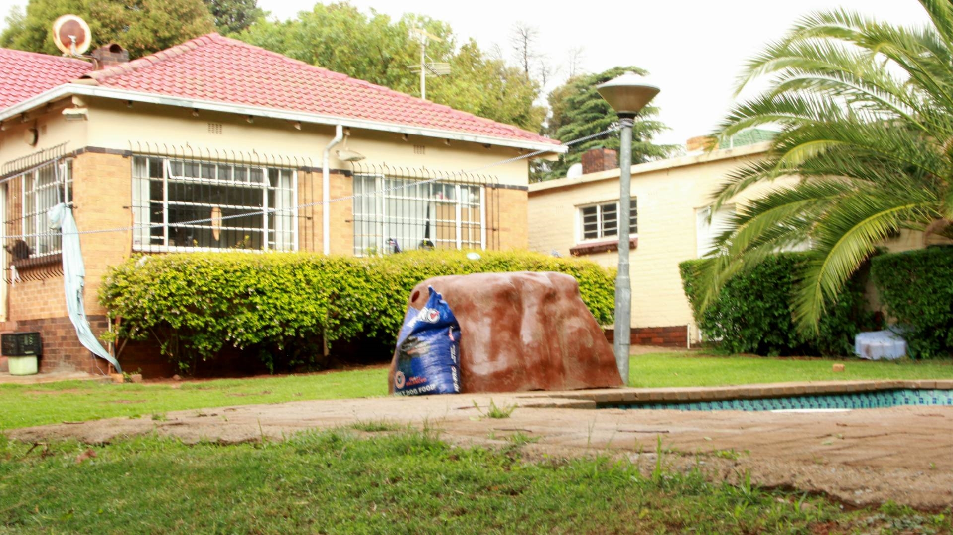 Roodepoort properties and houses for sale 61 to 90 of 1013 MyProperty