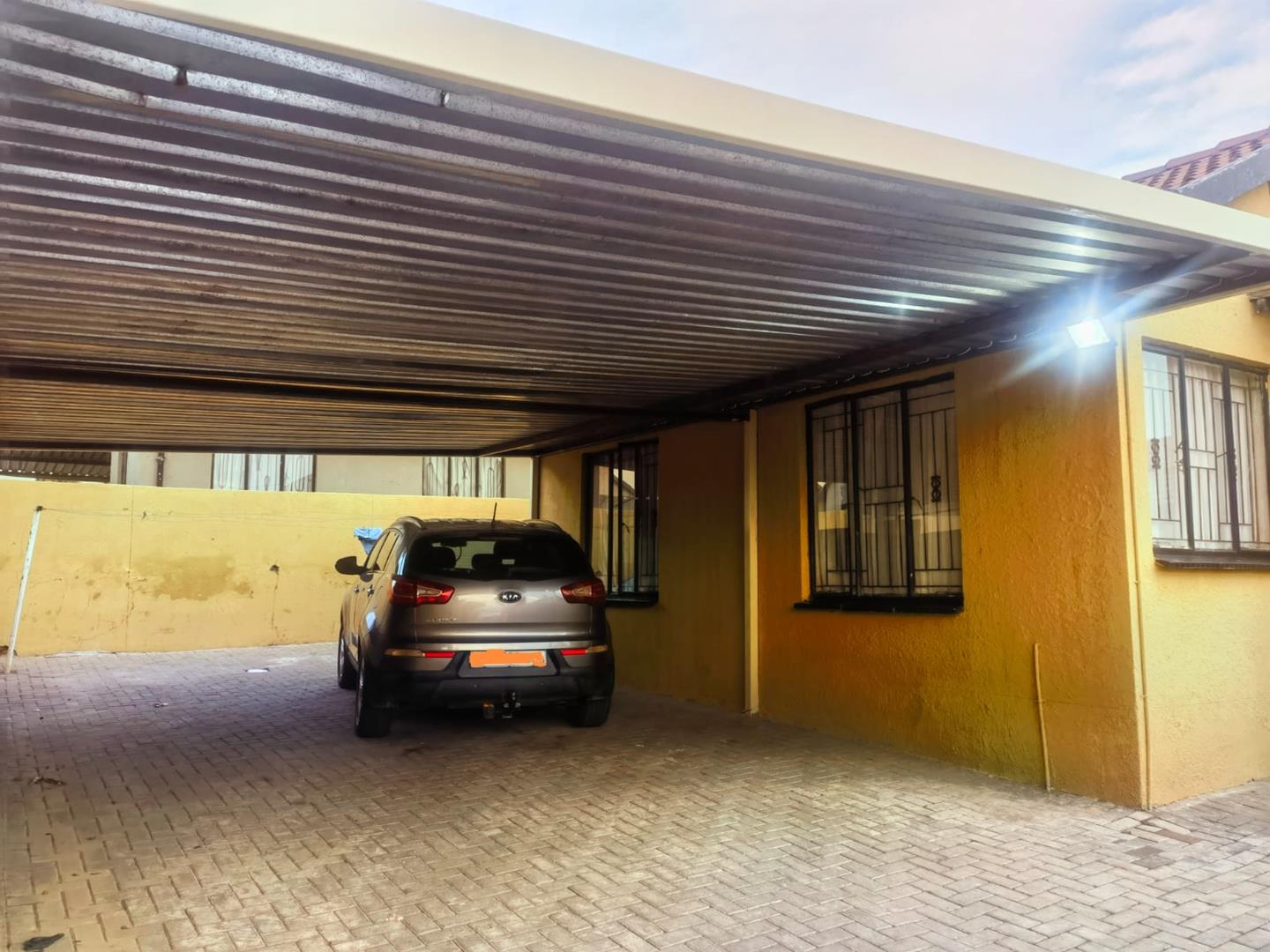 2 Bedroom House in Klipfontein View For Sale R895,000 2222432