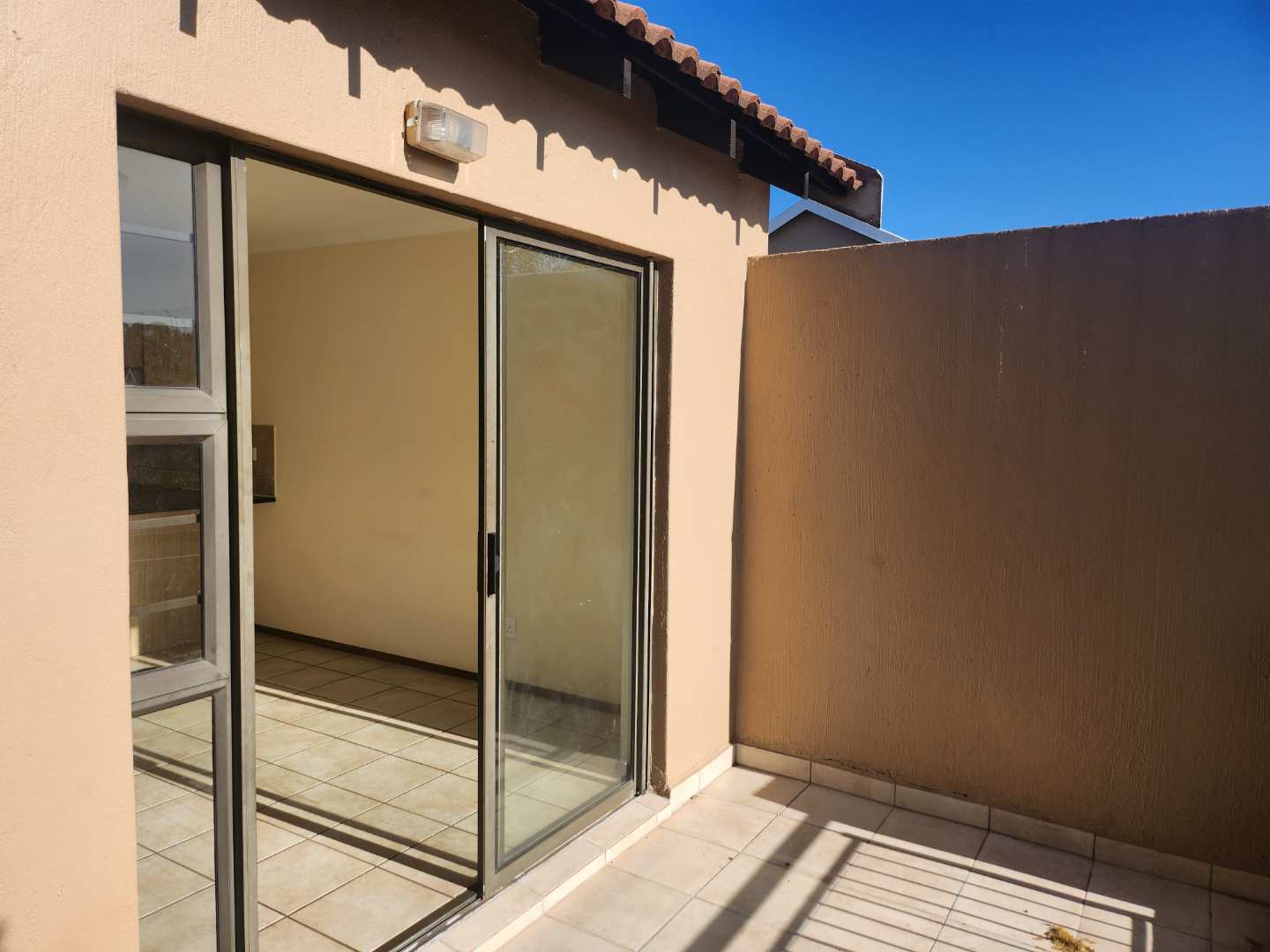 property-photo property-image