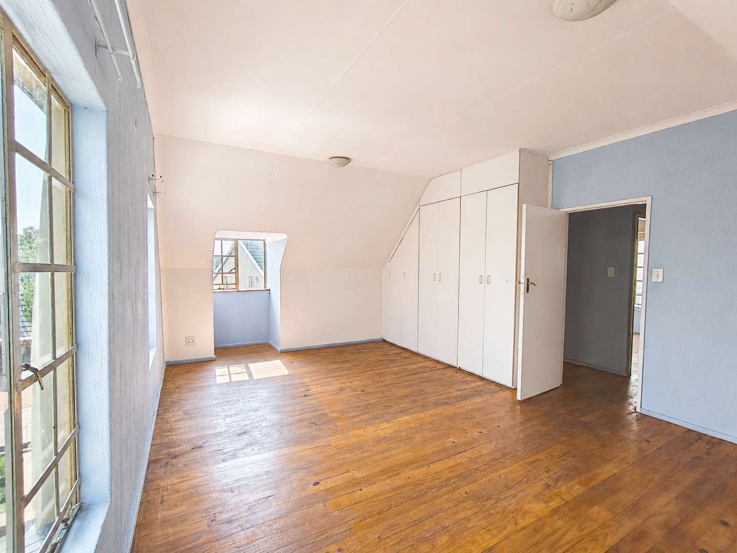 property-image
