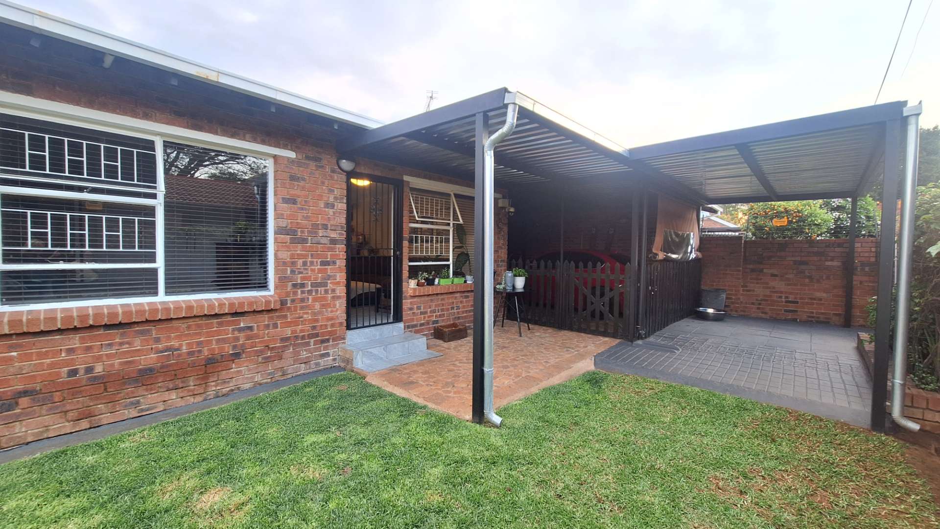property-image