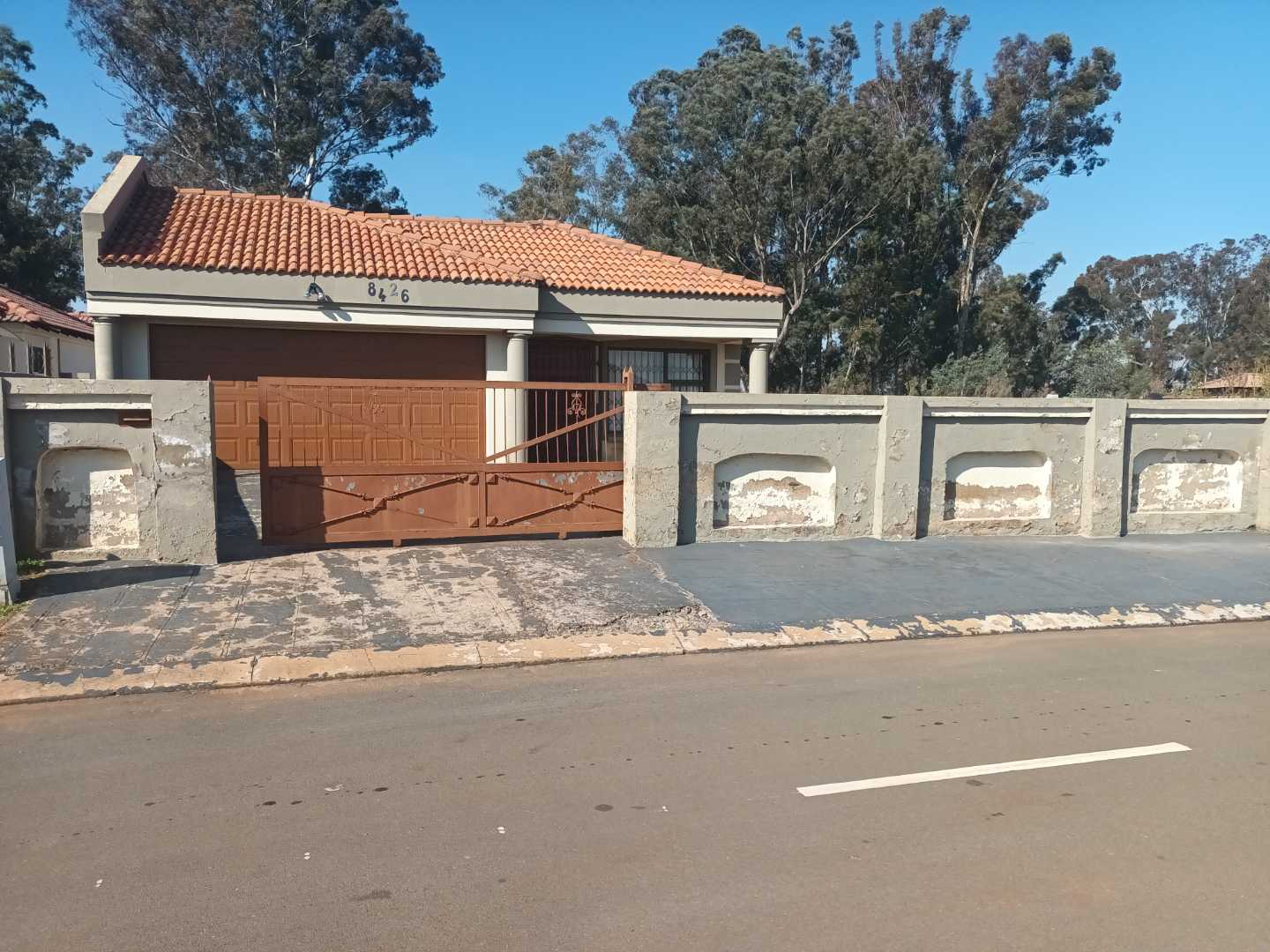 Stunning 3Bedroom House for Sale in Vosloorus Paradise Park 2151110 MyProperty