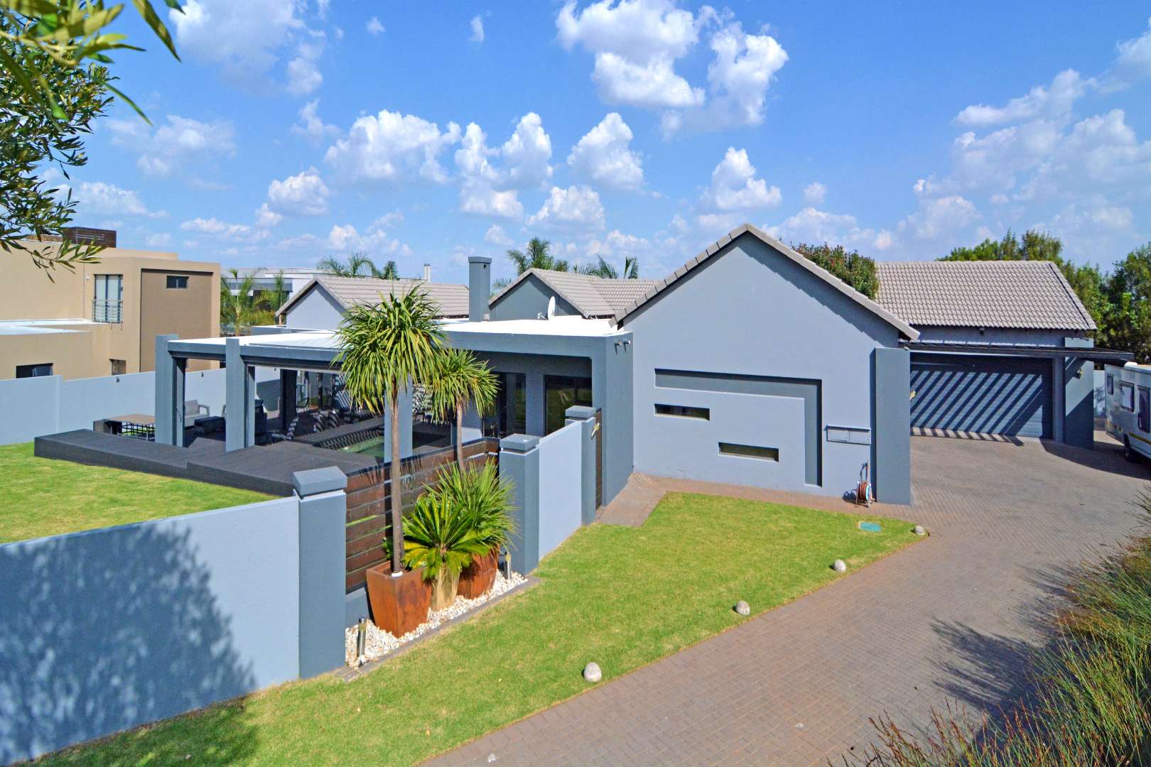 Luxury Single Level House For Sale in Midstream Hill 2134807 MyProperty