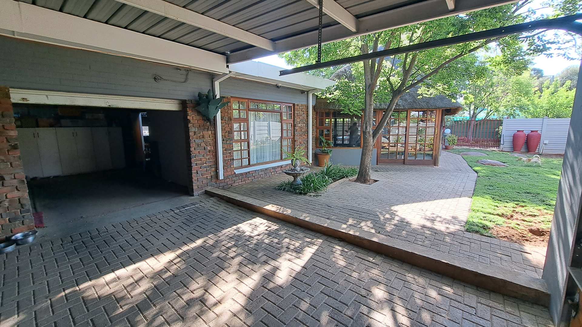 4 Bedroom House For Sale in Generaal De Wet 2191547 MyProperty