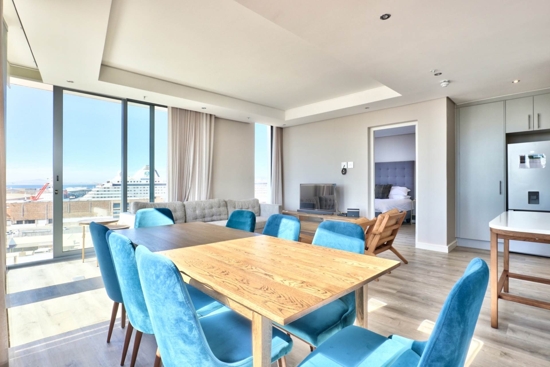 Foreshore Apartment For Sale in FORESHORE, CAPE TOWN for sale in