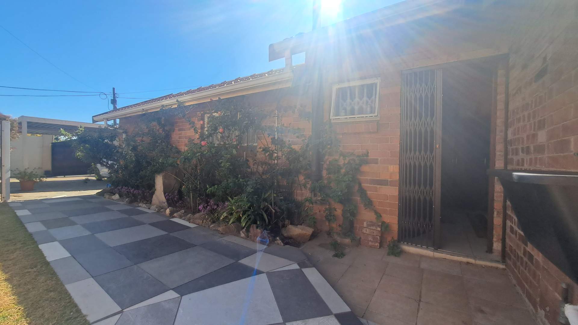 property-image