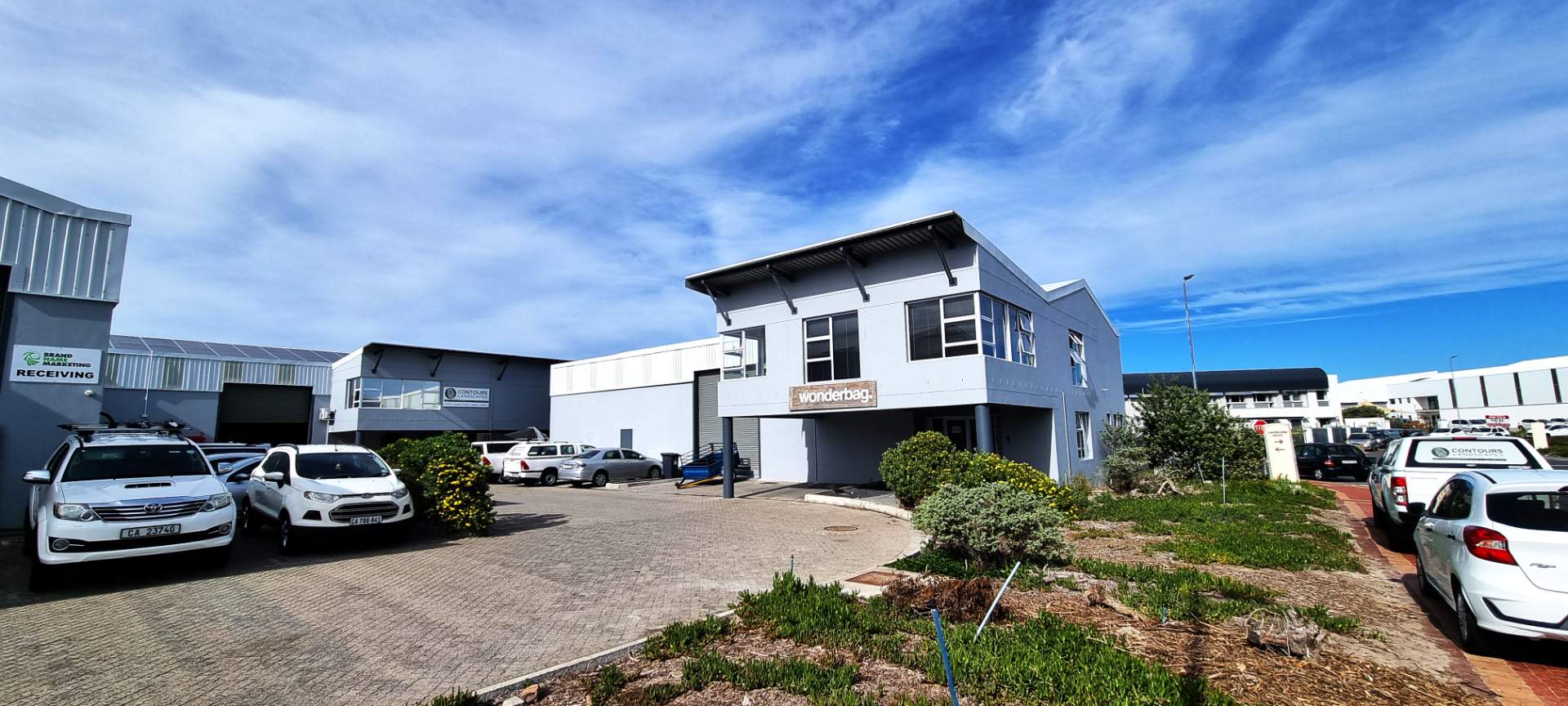 Small Industrial Warehouse in Capricorn