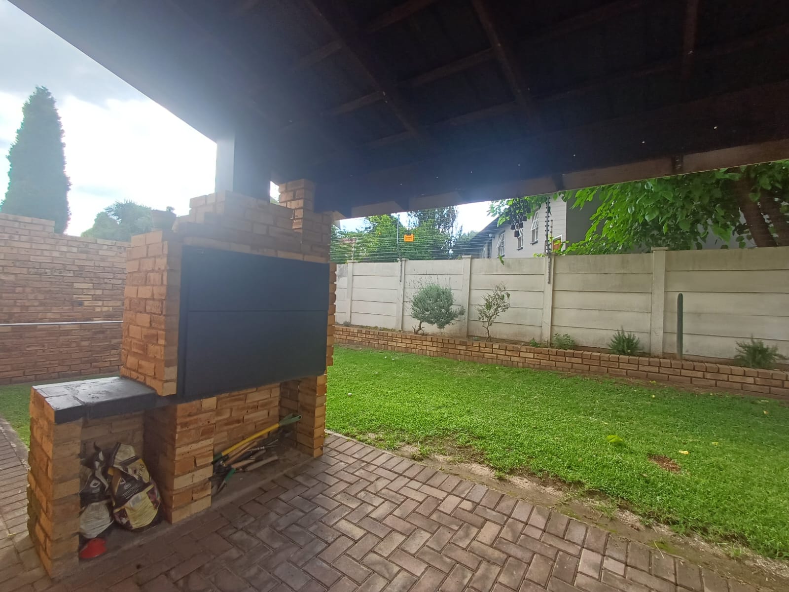 property-image