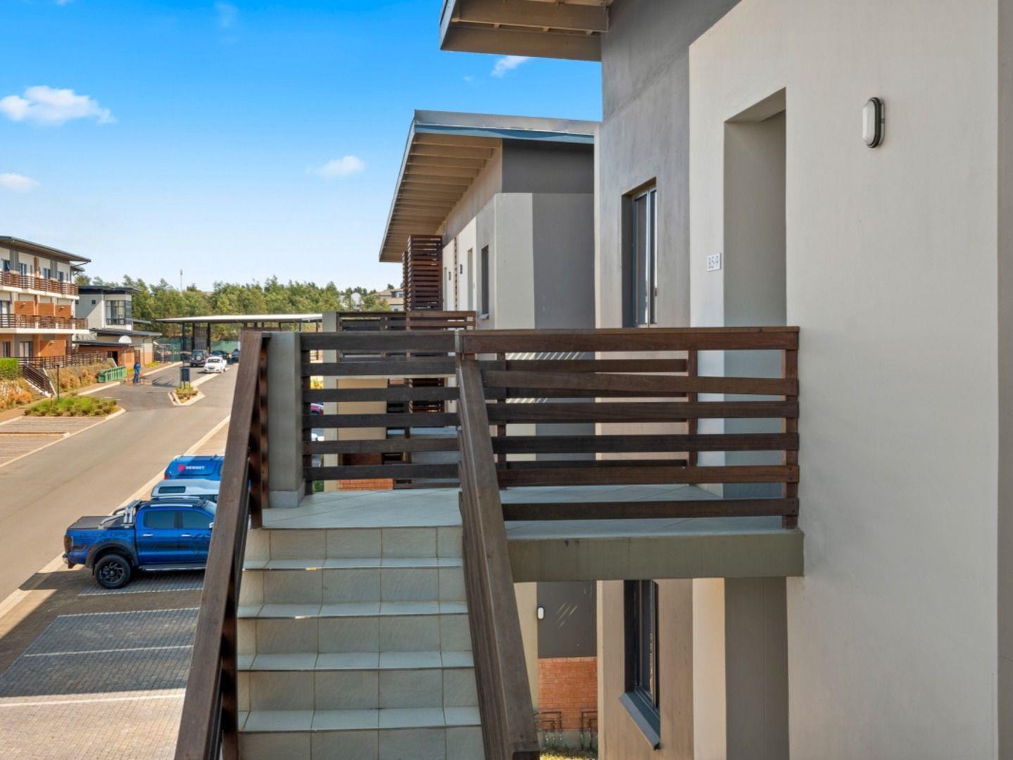 2 Bedroom Apartment in Cotswold Fenns For Sale R1,400,000 2180507