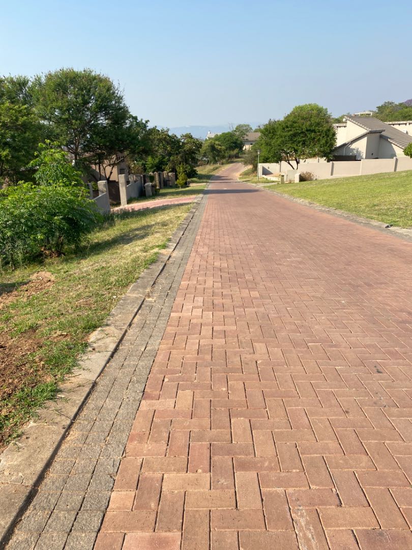 Nelspruit House For Sale in Drum Rock, Nelspruit was listed for R3