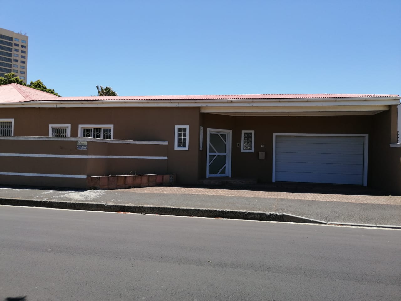 Property and houses for sale and rent in Townsend Estate, Goodwood