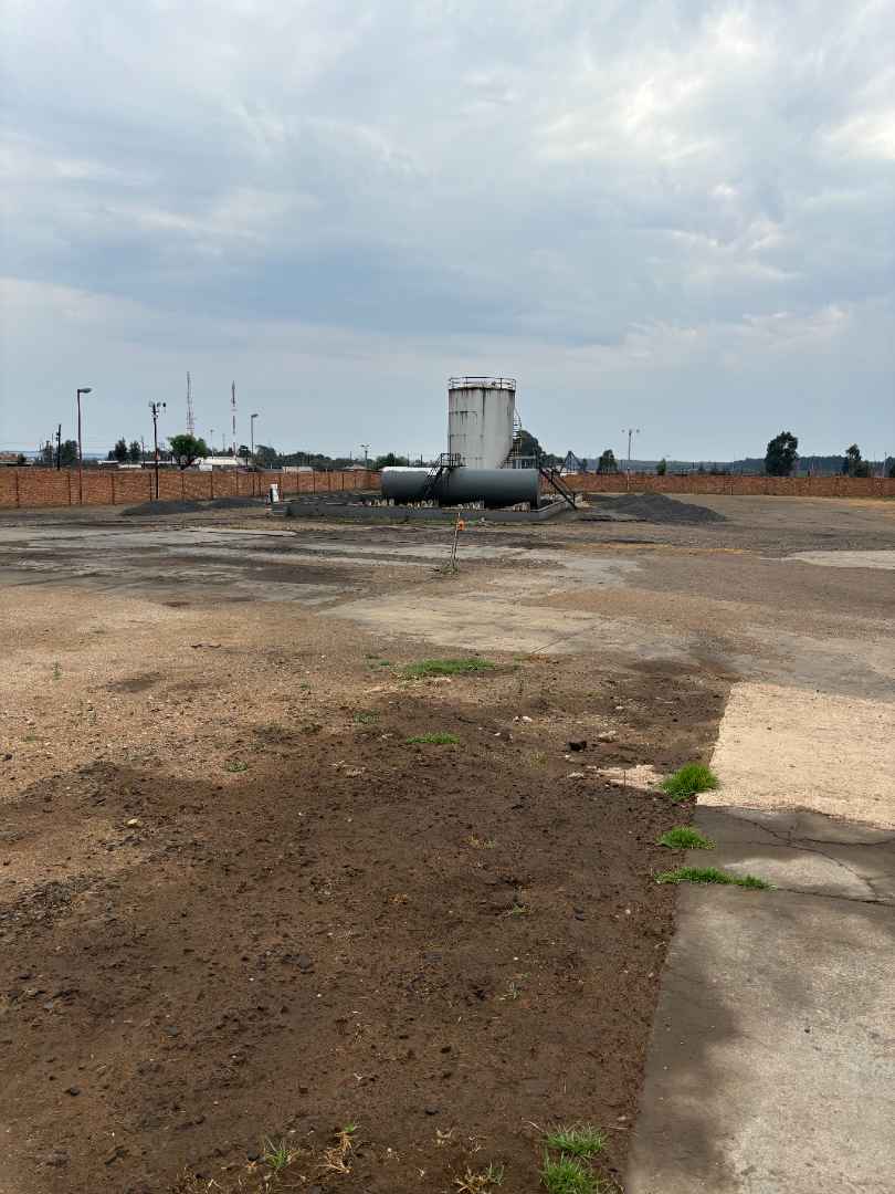 Industrial Property For Sale in Belfast Central 1 Hectare Truck Yard