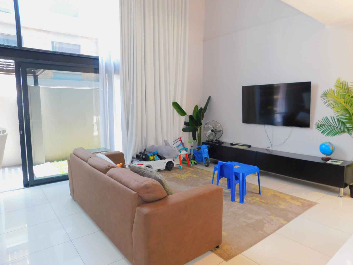 property-image