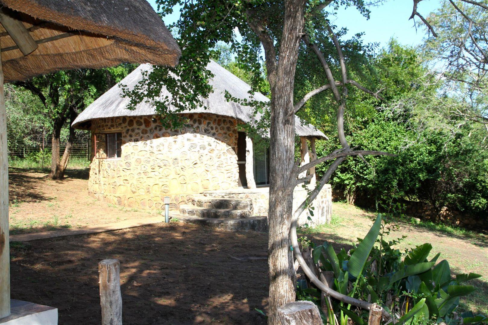 8 Bedroom House in Ndlovumzi Nature Reserve For Sale R5,200,000 2151582