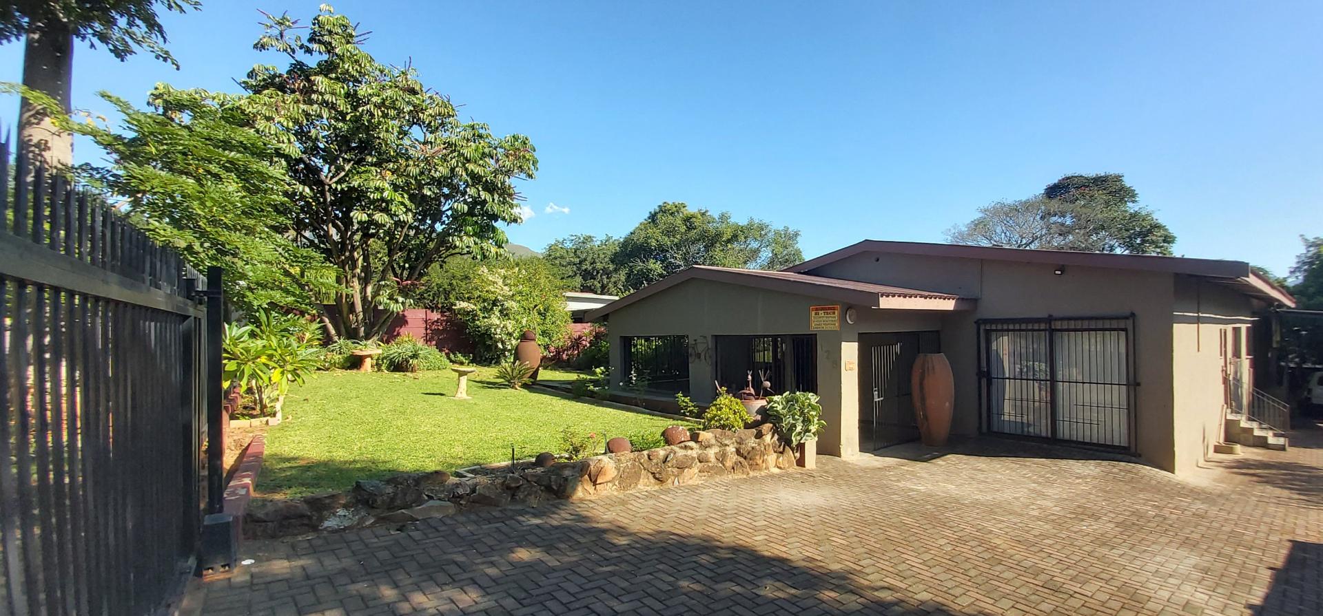 House For Sale in Barberton Ext 4