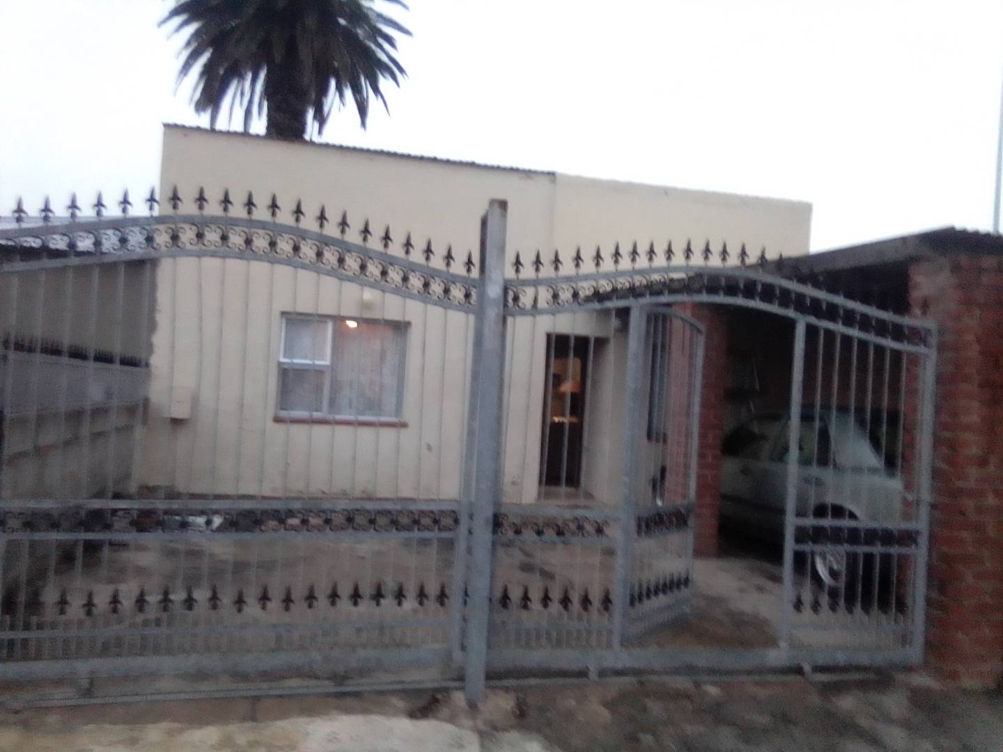 2 Bedroom House in New Brighton, Port Elizabeth For Sale for R 385,000  #2093873