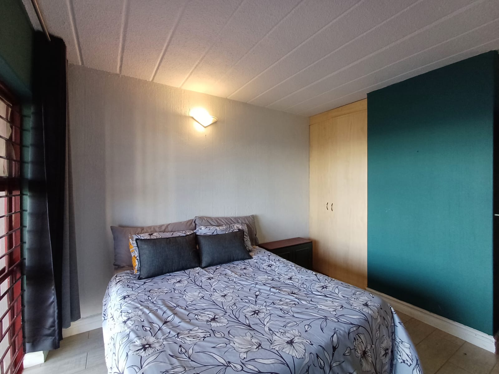 property-image