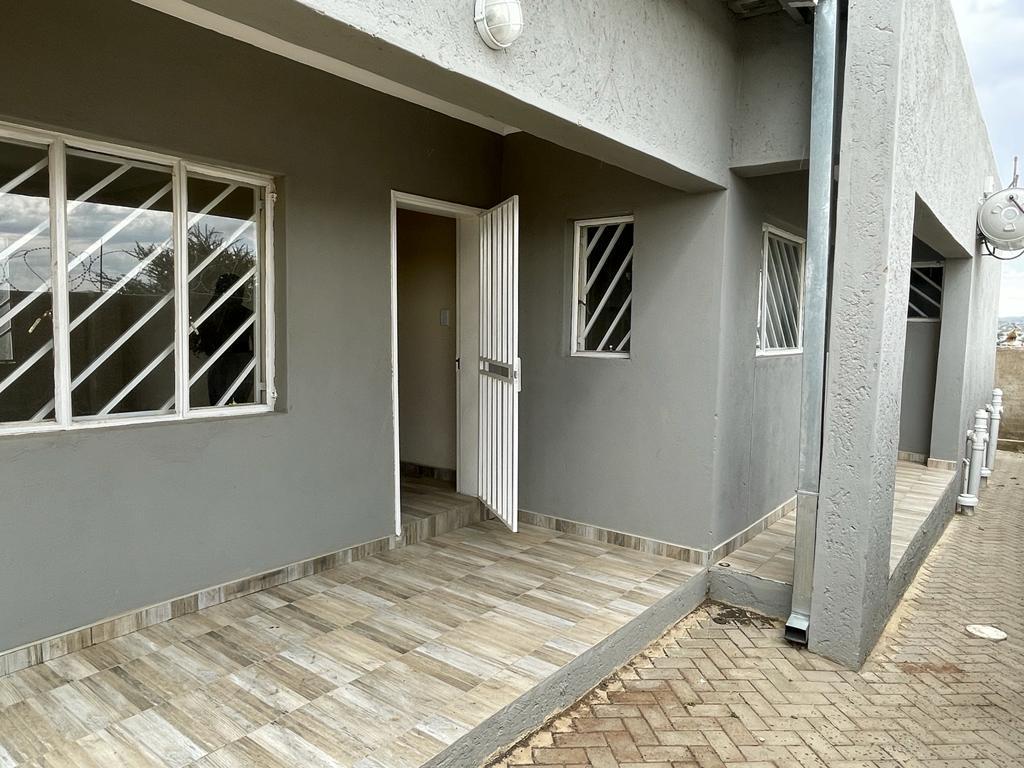 Modern House For Sale in Windhoek Central, Newly Constructed, Quality