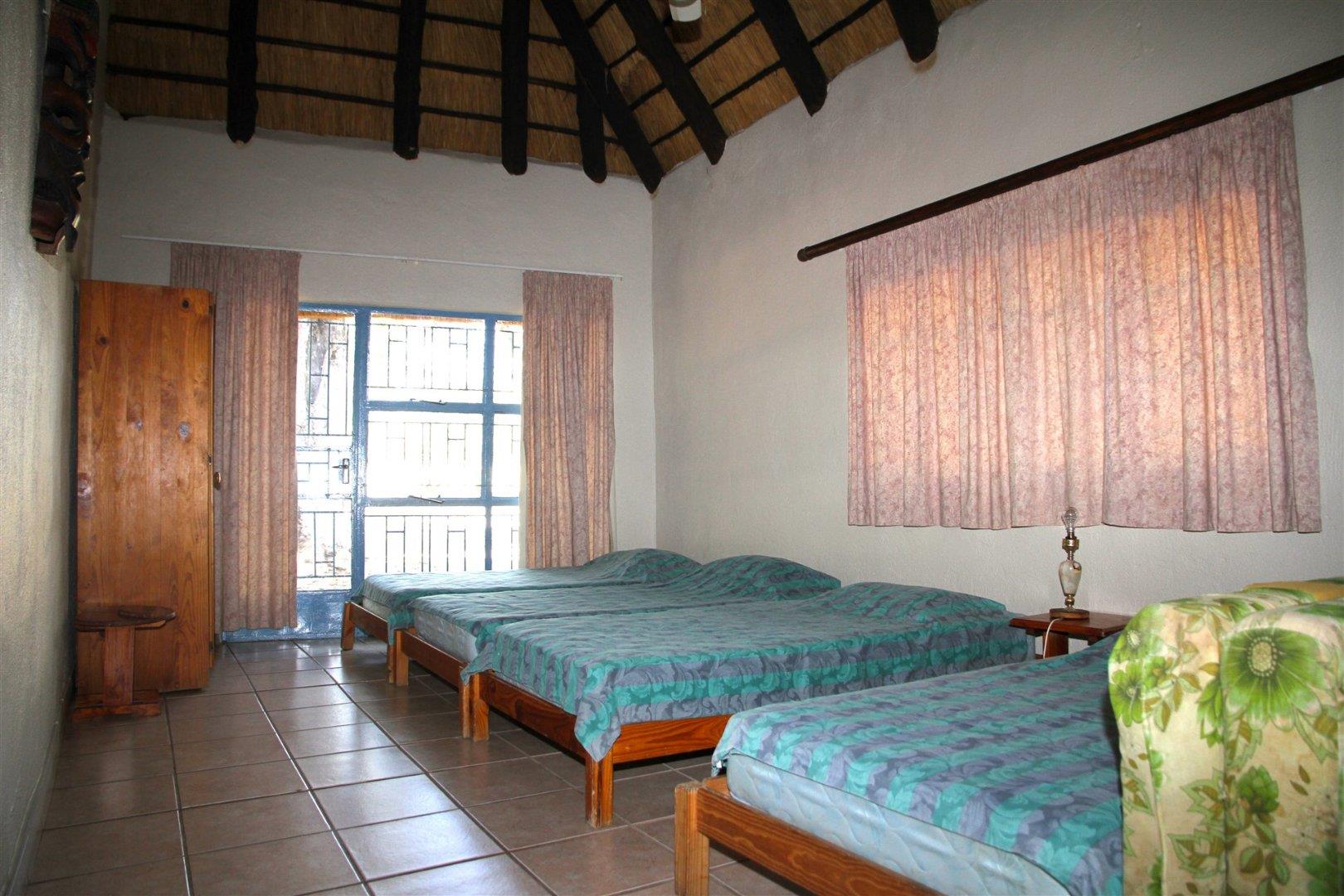 8 Bedroom House in Ndlovumzi Nature Reserve For Sale R5,200,000 2151582