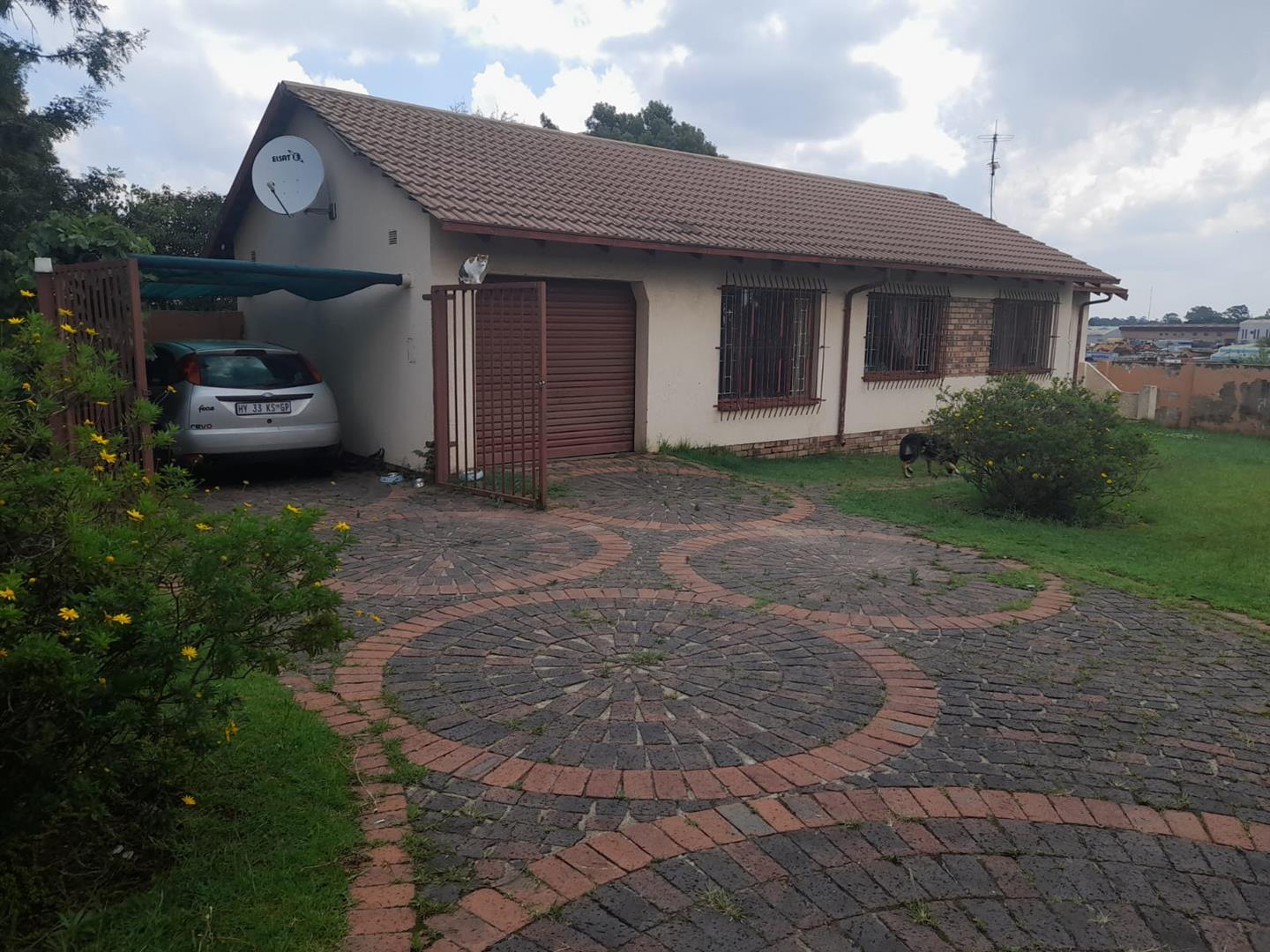 Crystal Park Ext 1 Property property and houses to rent in Crystal