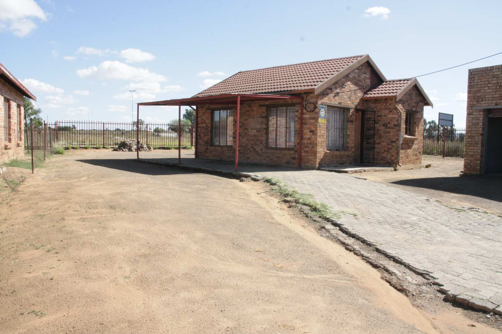 2 Bedroom House For Sale in Grasslands 2149048 MyProperty