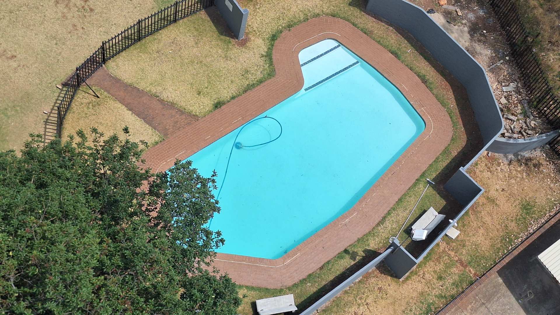 property image property-image