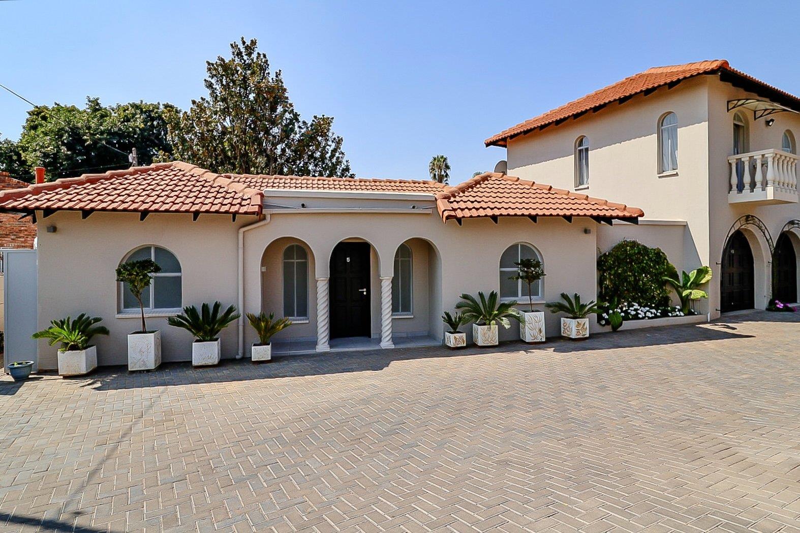 Centrally Located Gem!