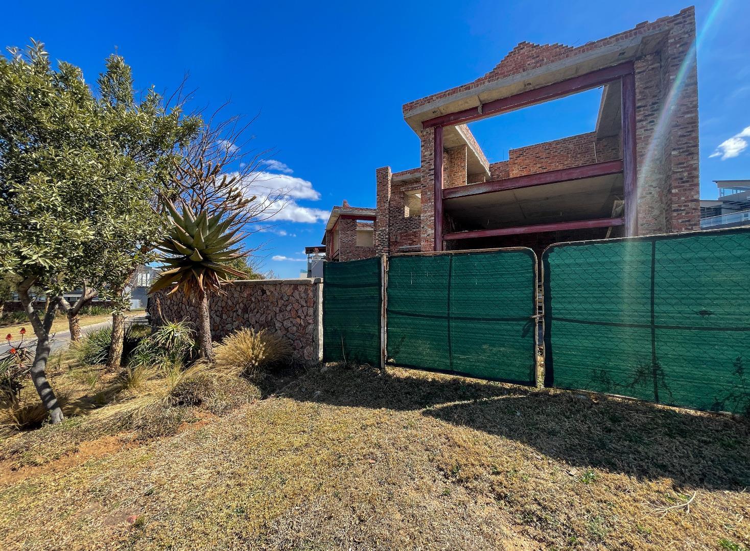 Stunning Four Bedroom Home For Sale in Waterfall Country Estate