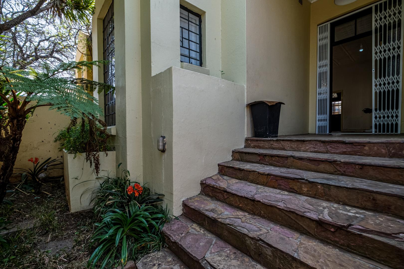 3 Bedroom House in Melville For Sale R1,150,000 2190179