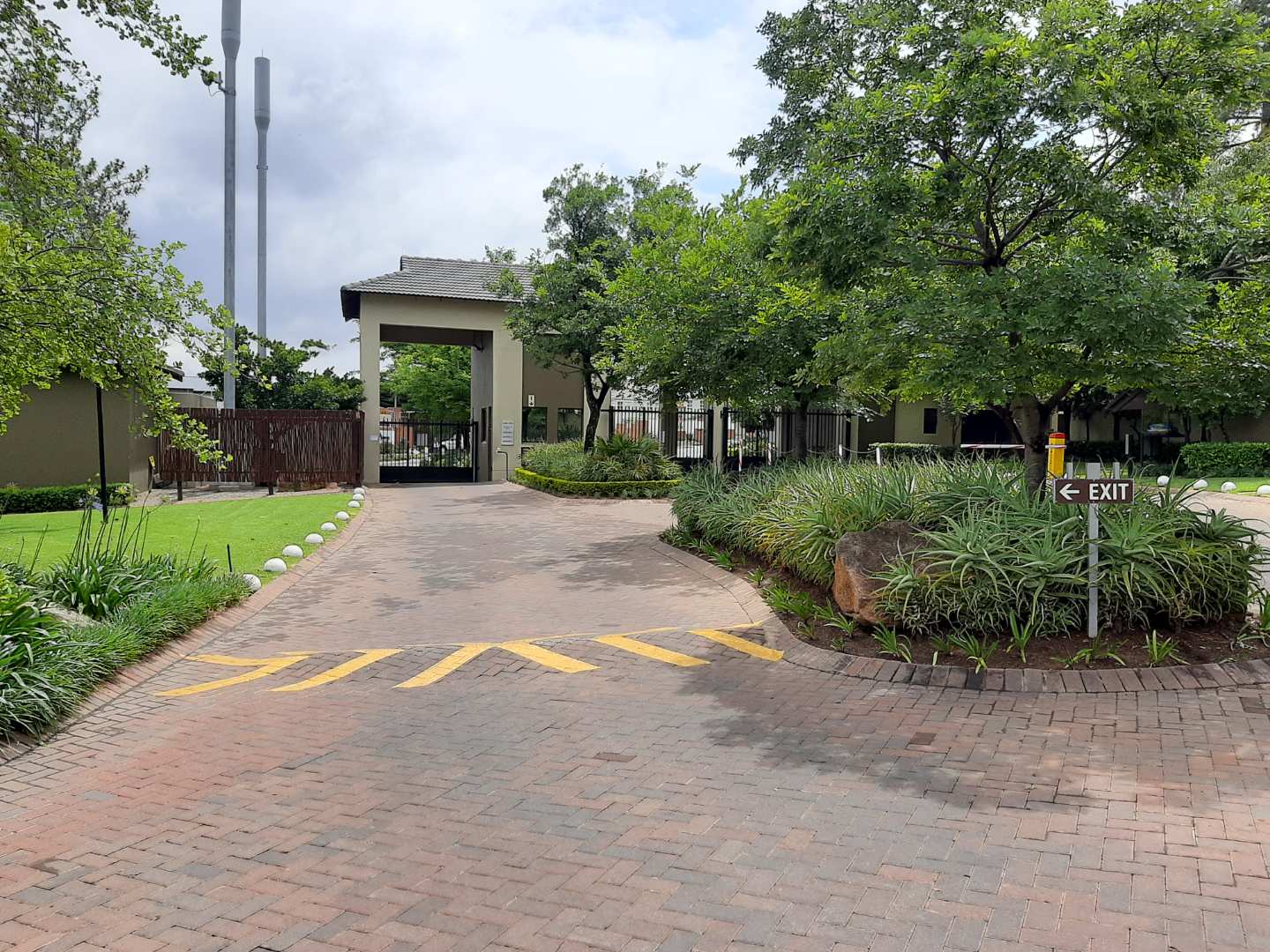 property-image