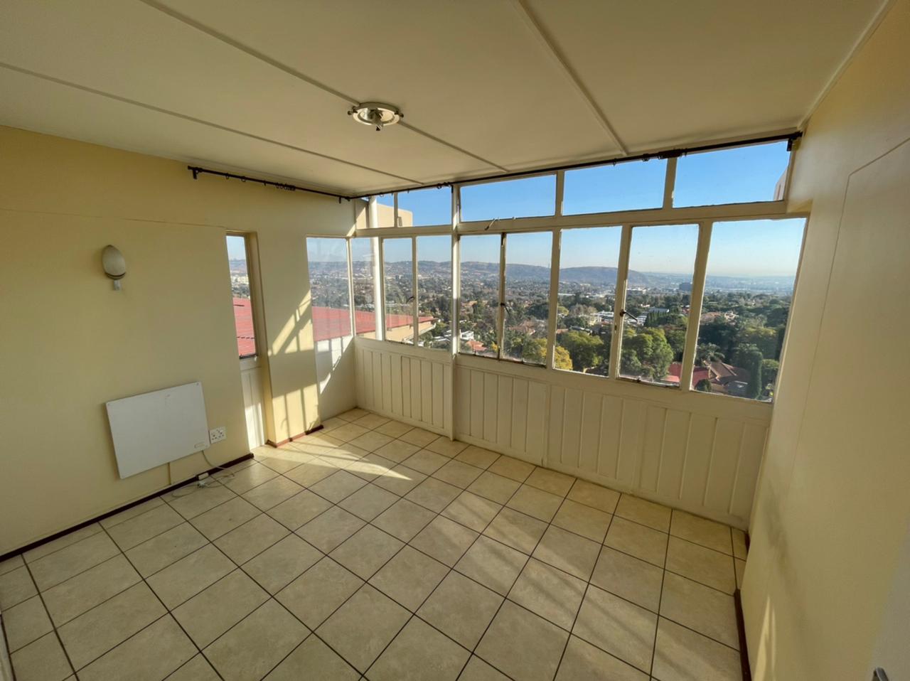 Primrose Hill Apartment Rental Monthly in Primrose Hill, Germiston R5