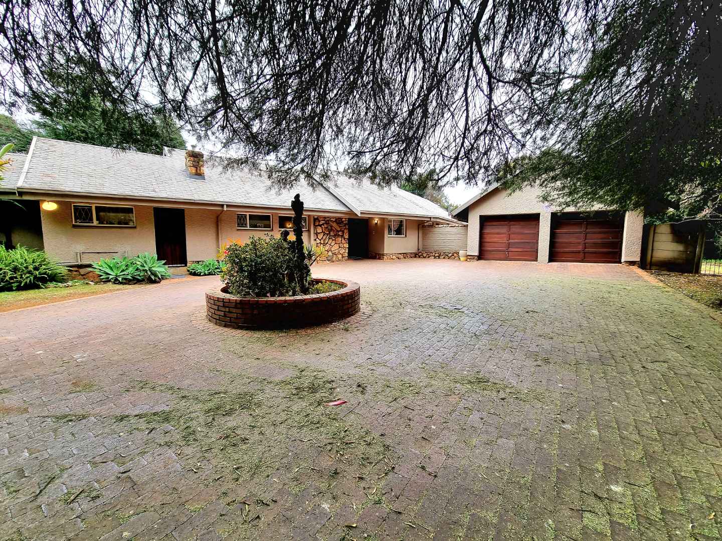 3 Bedroom House For Sale in Randhart 2052315 MyProperty