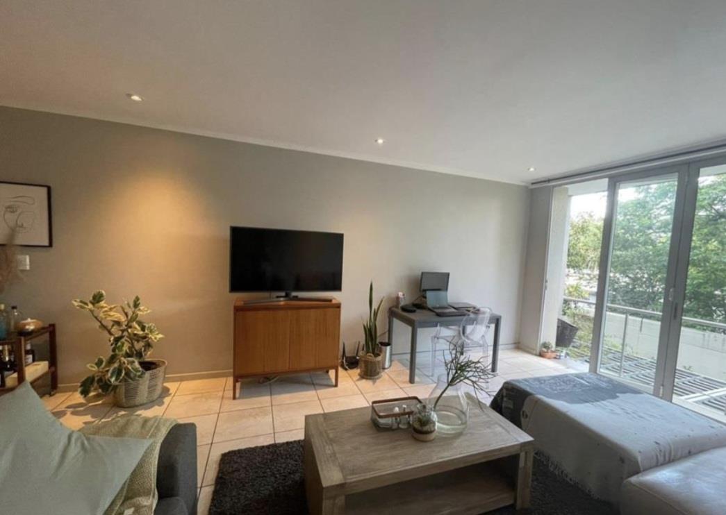 Exclusive Sandhurst apartment to rent with pool, 24hour security, and