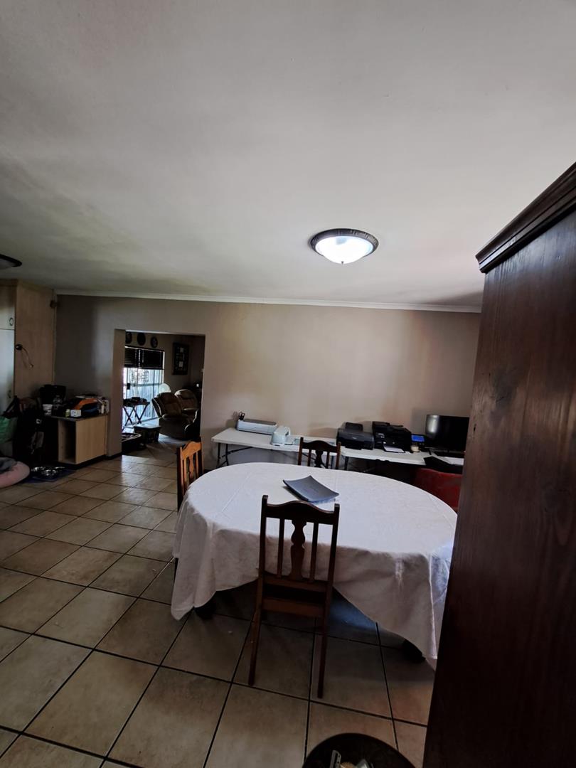 3 Bedroom House in St Dumas For Sale R2,295,000 2238606