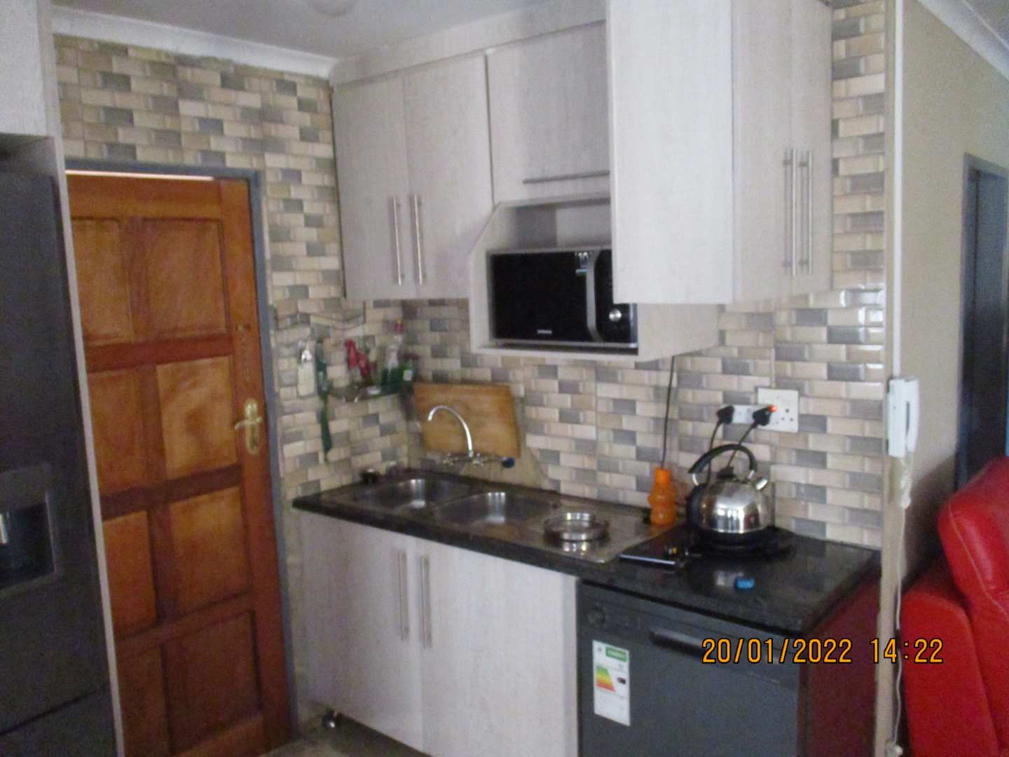 Danville House Rental Monthly in Danville, Pretoria R6,000.00 / month was listed for R6,000.00