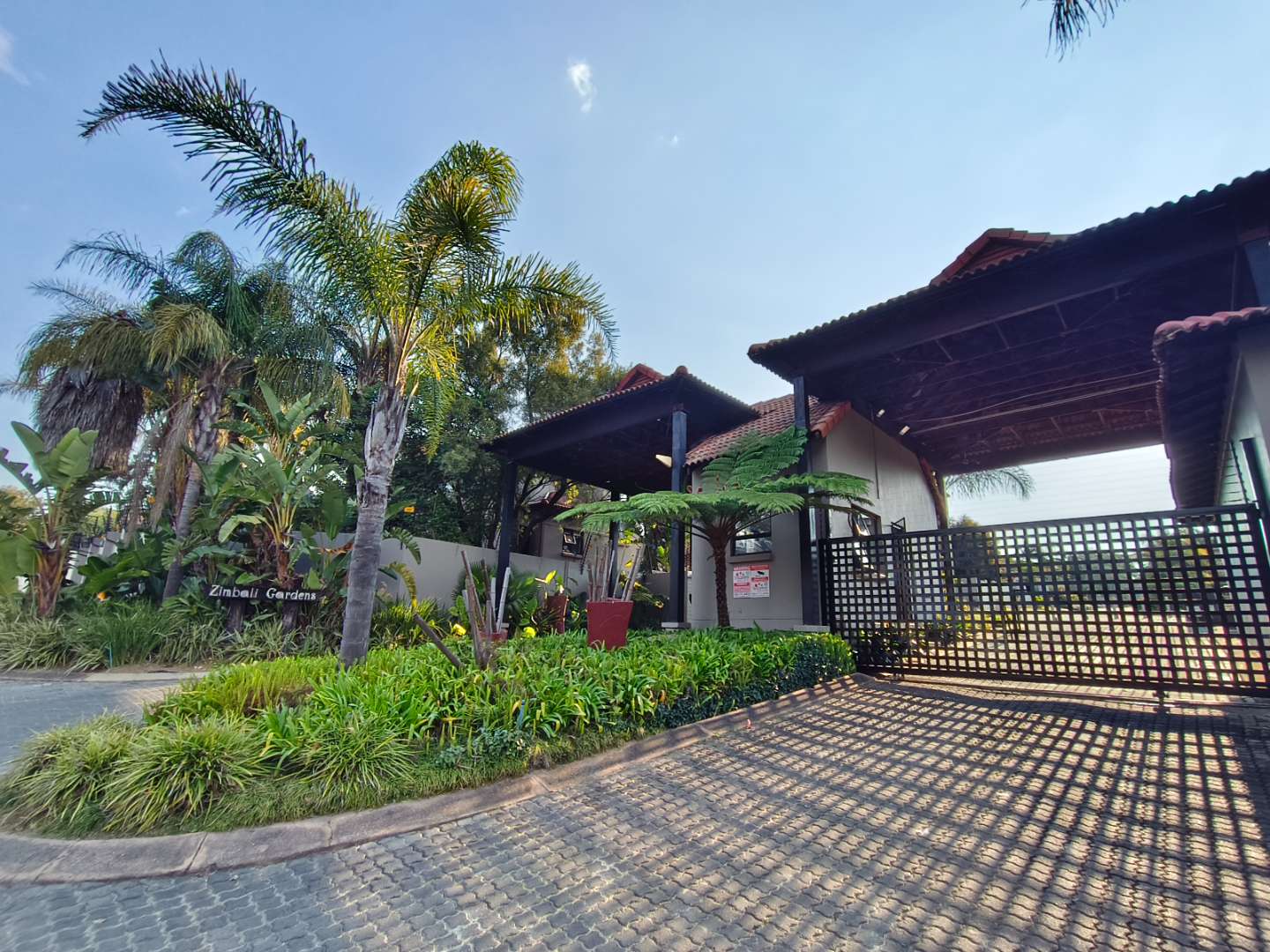 property-image