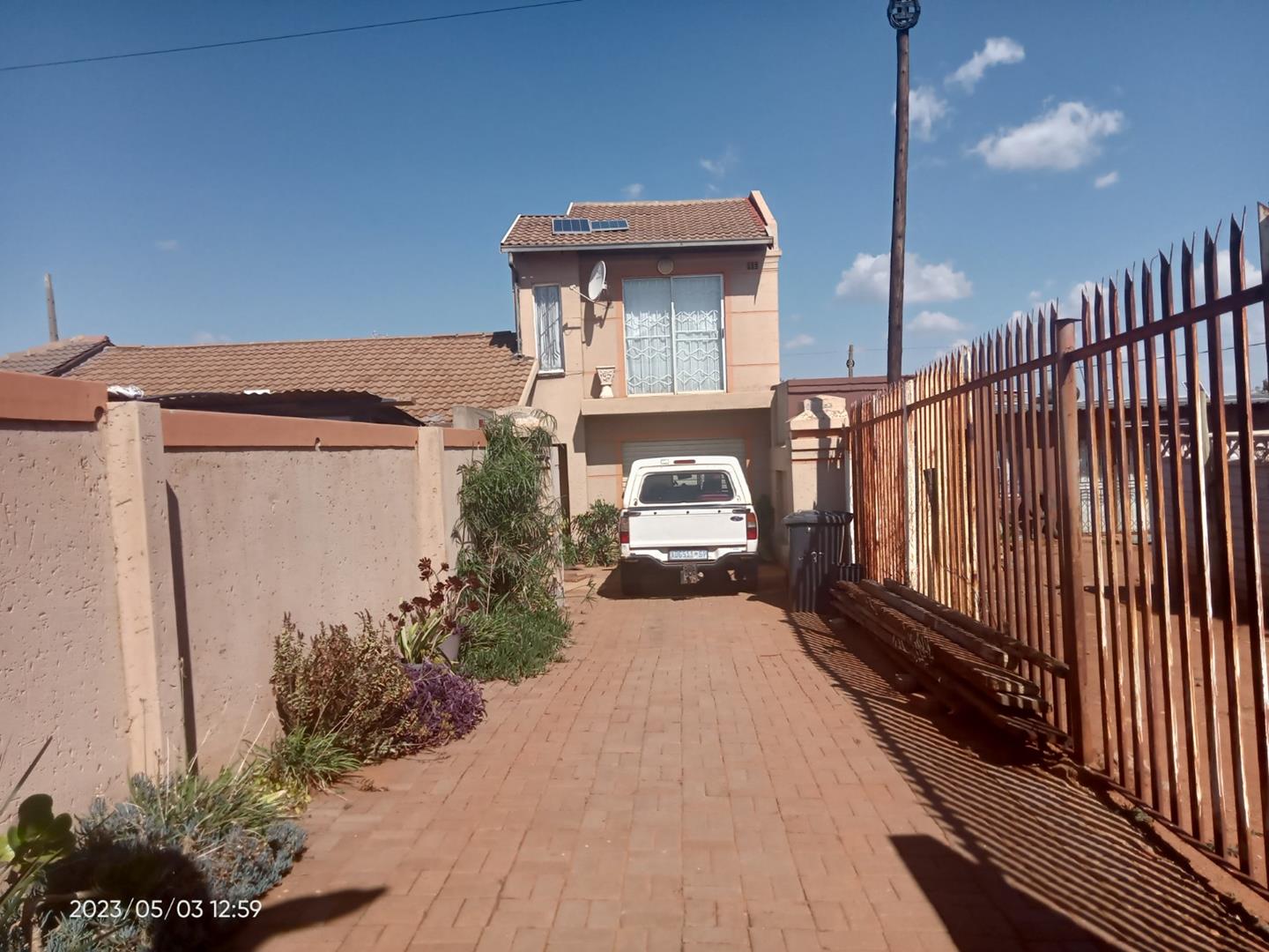 2 Bedroom House For Sale in Orange Farm 2145887 MyProperty
