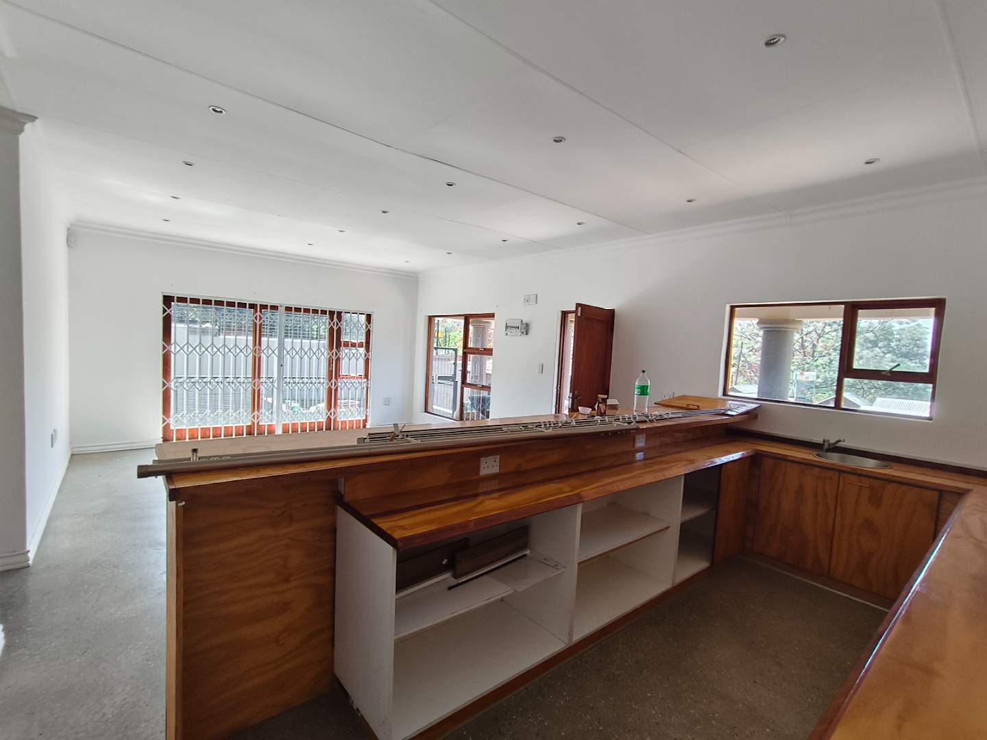 property-image