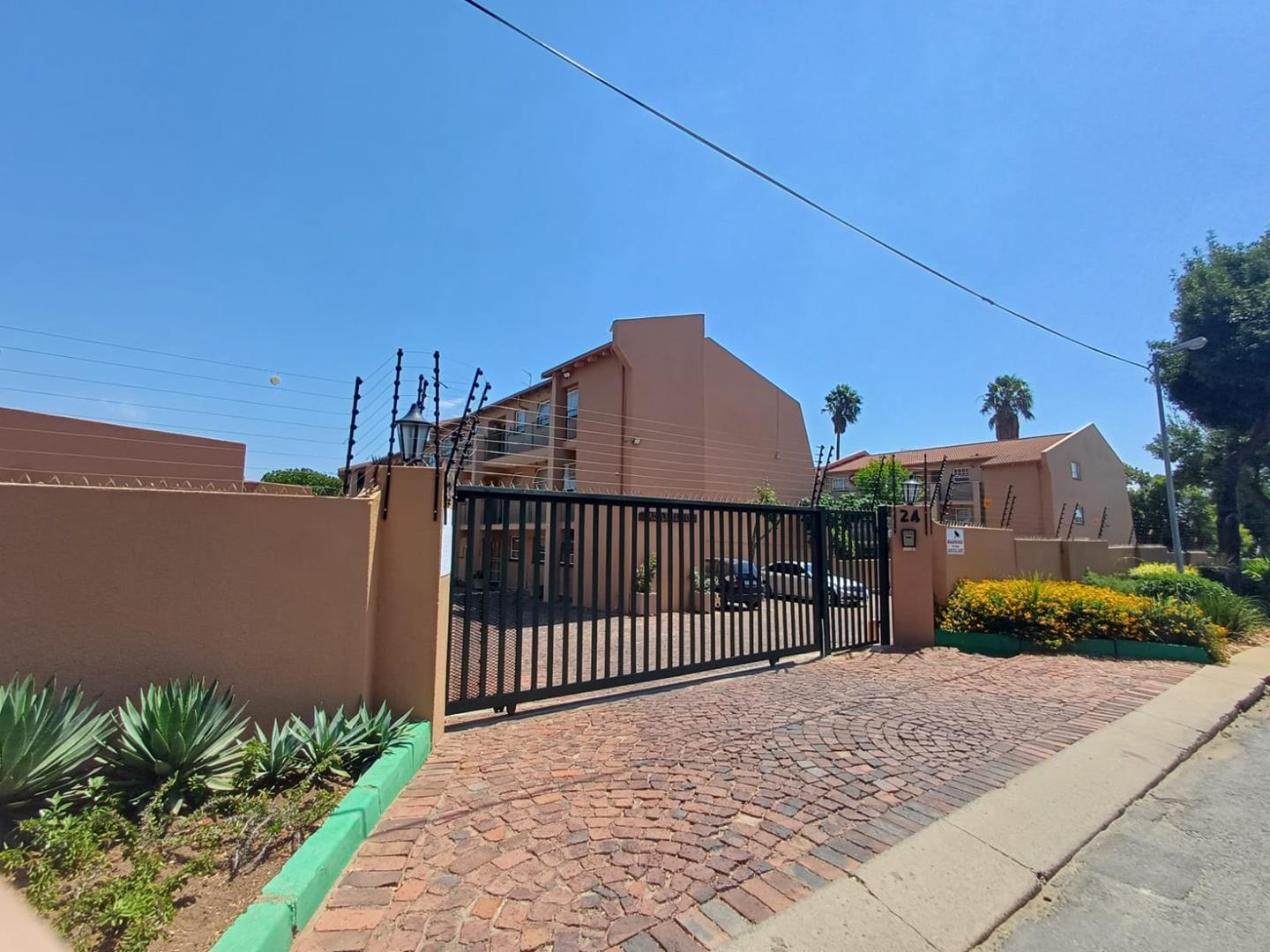 property-image