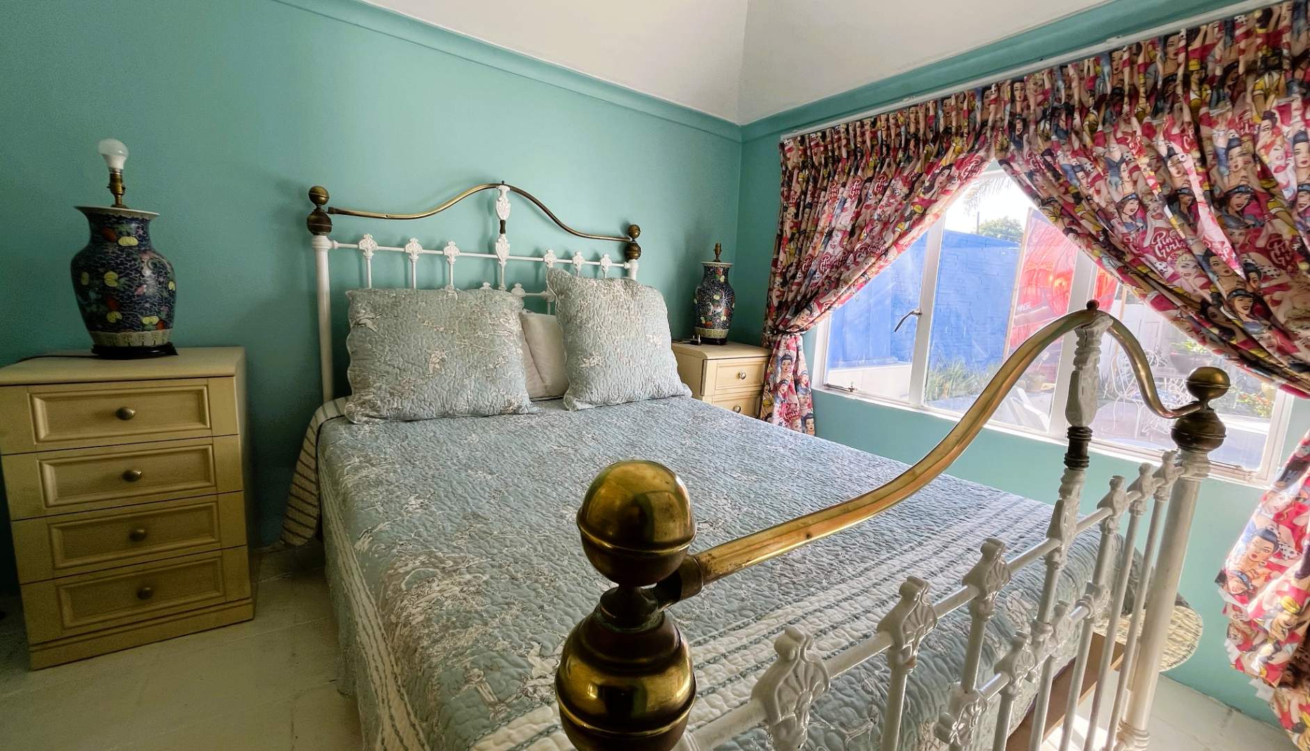 property-image