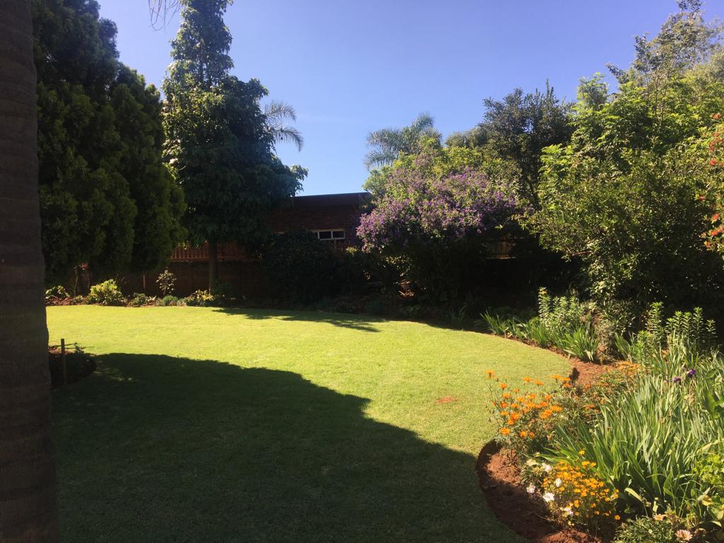 Lyttelton Manor House For Sale in Lyttelton Manor, Centurion was