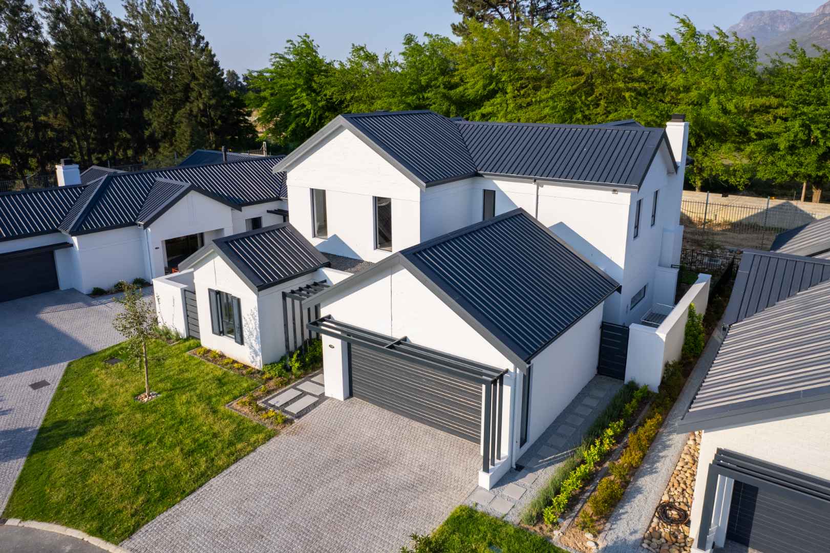 For Sale House in Val De Vie Estate with home office and river access