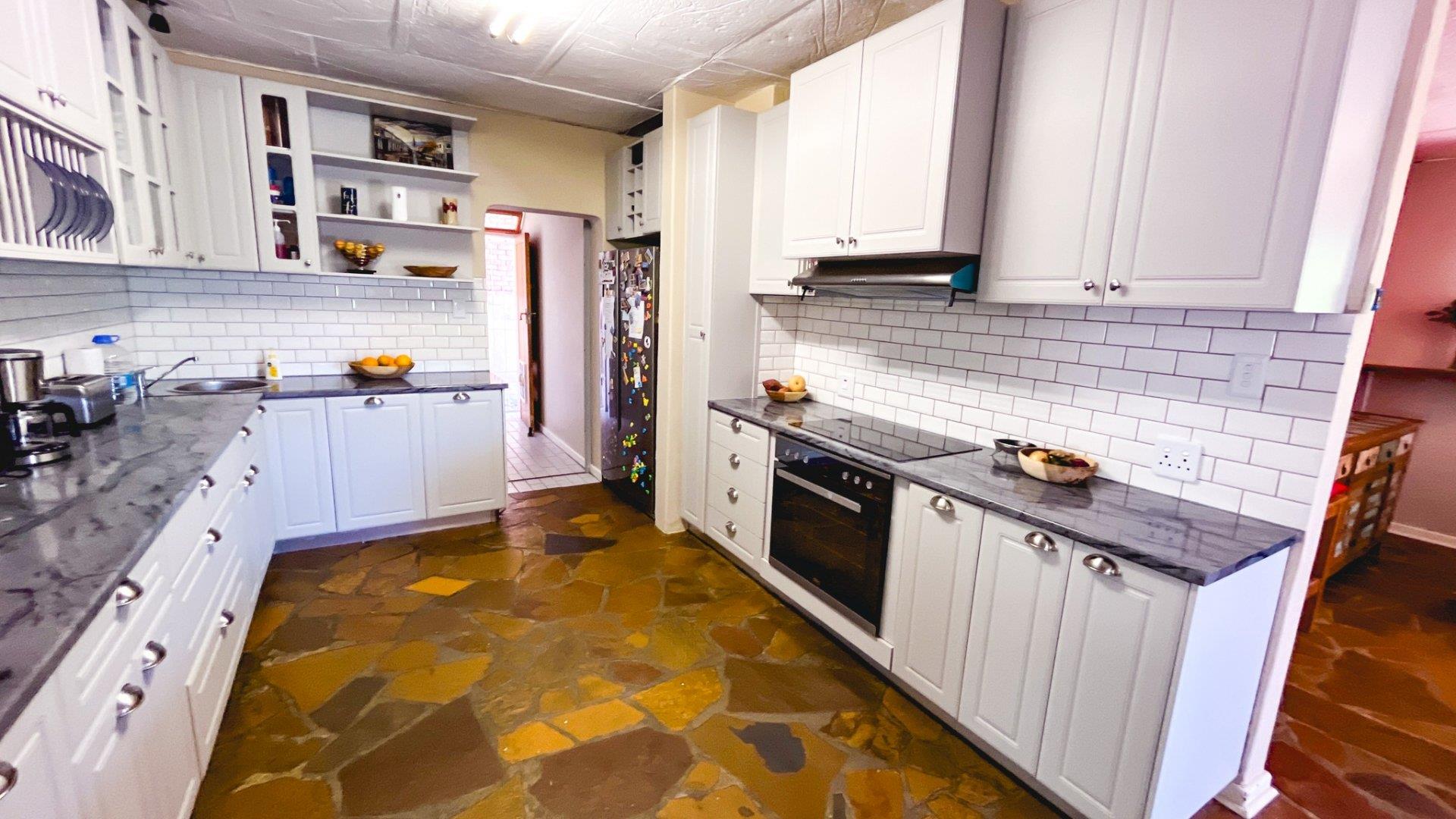 Ludwigsdorf House for Sale with Pool, BBQ Area & Separate TwoBedroom