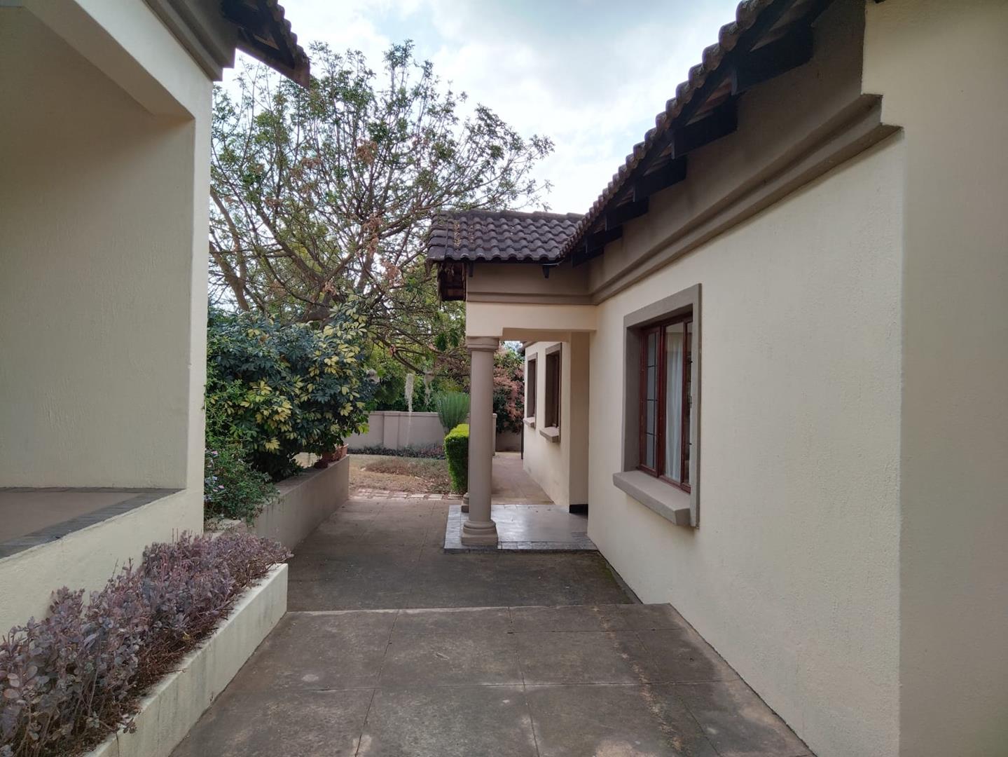House For Sale in MATUMI GOLF ESTATE