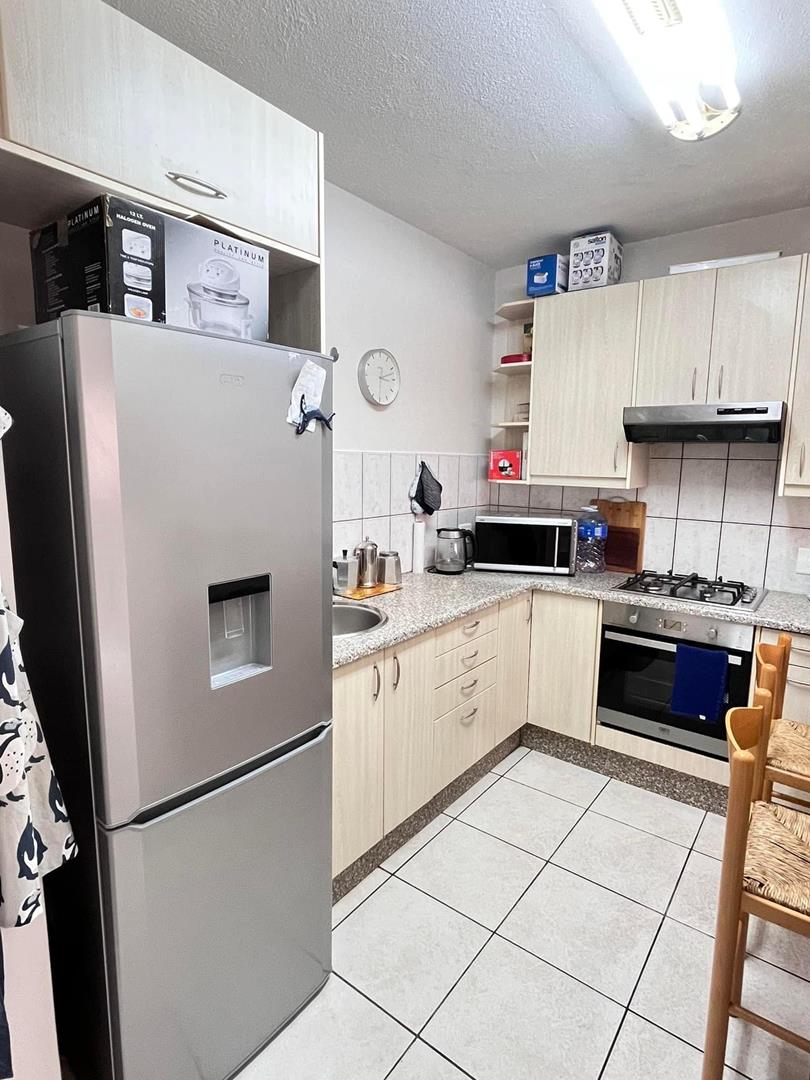 3Bed Townhouse for Sale Swakopmund Waterfront Living, Entertainer's Dream, Steps to Ocean