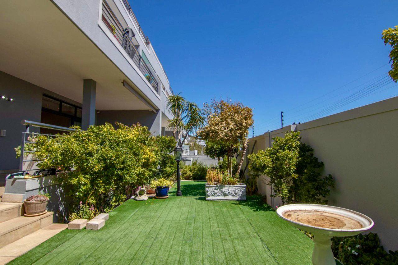 2 Bedroom Apartment For Sale in Sea Point 2051233 MyProperty