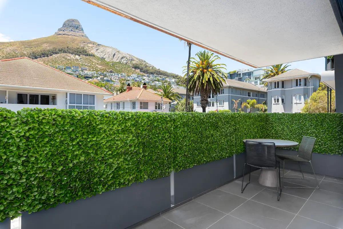 2 Bedroom Apartment For Sale in Sea Point 2157354 MyProperty